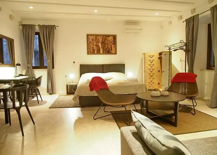 Luxury Style Apartments