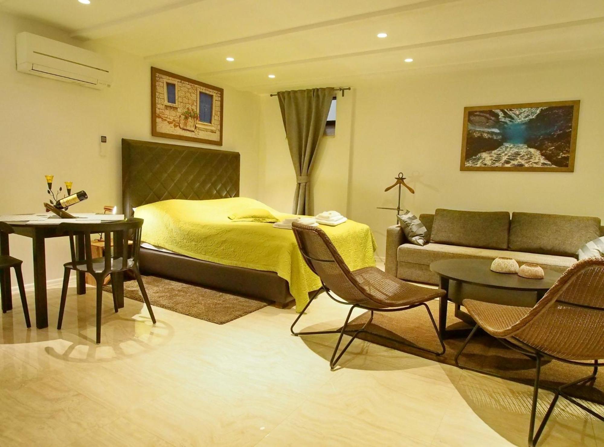 Luxury Style Apartament